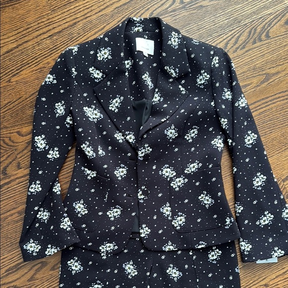 Cinq a Sept Women’s Floral Suit Jacket 4 and Pant 0 Coordinated Set - Picture 3 of 7